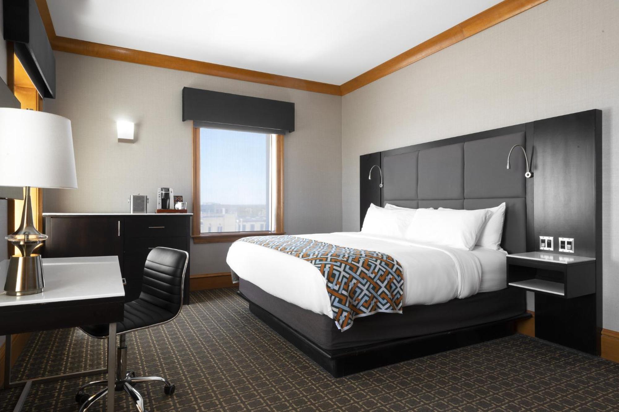 Voco The Tiger Hotel, Columbia, Mo By Ihg Exterior foto